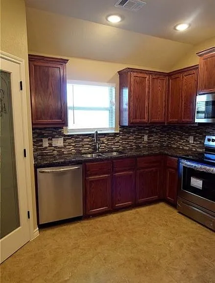 6204 Flat Slate Dr — Photo 6