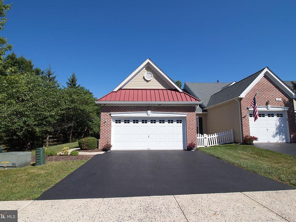 1st image of 105 Devonshire Way