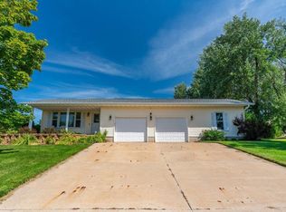 10868 Cave Of The Mounds Rd, Blue Mounds, WI 53517