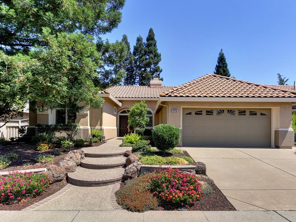 1st image of 7115 Lost Lake Ln