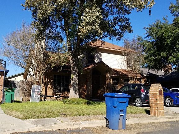 3rd image of 4407 Forest Green St