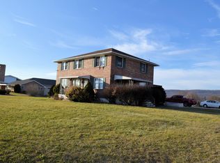 194 N Faith Rd, Grantville, PA 17028