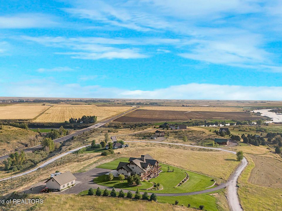 1st image of 1618 W Ashton Hill Loop