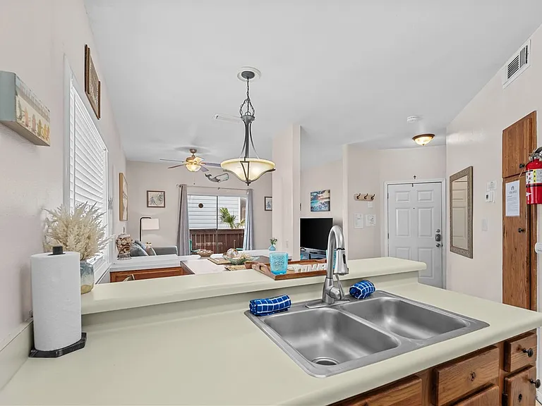 15010 Leeward Dr #104 — Photo 13