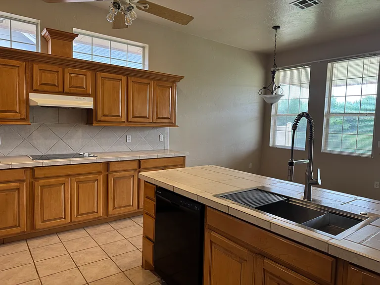 14916 Salem Creek Rd — Photo 21