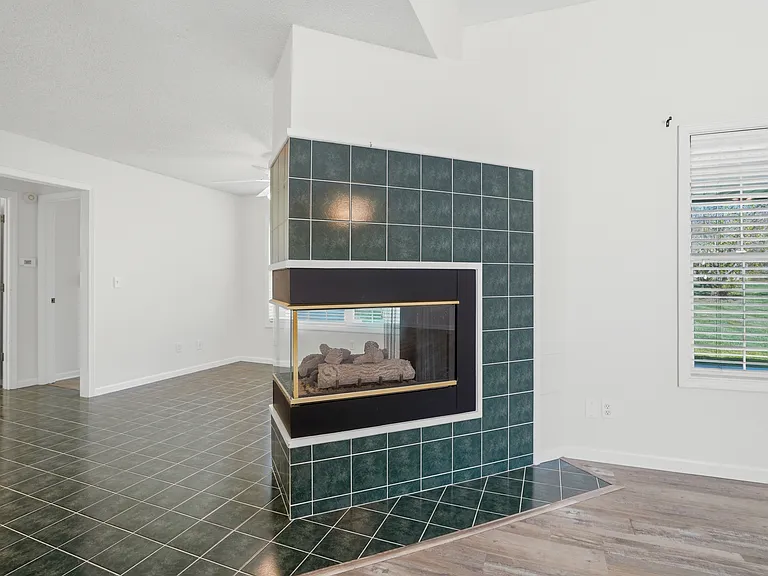 3604 Chatham Dr — Photo 25