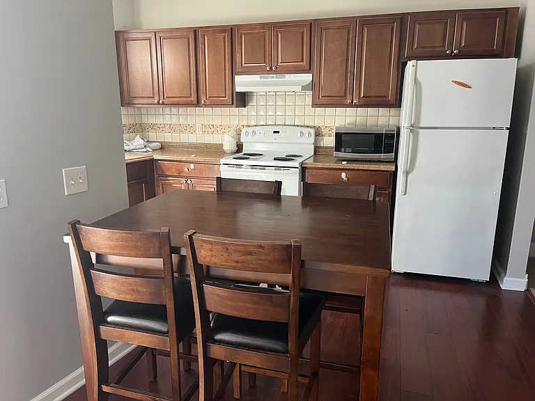 79 W Main St #3 — Photo 10