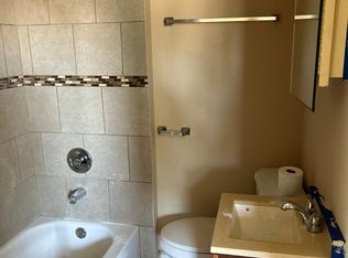 1519 W 114th Pl APT 2W, Chicago, IL 60643