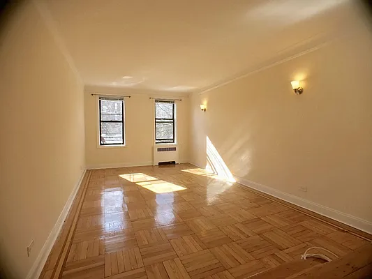 Rented by Sovereign Associates | media 13