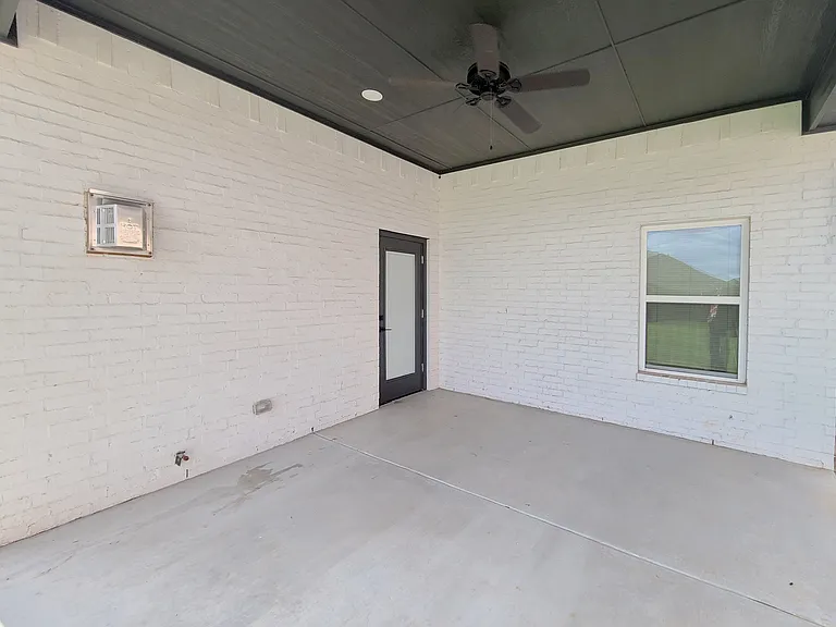 6313 NW 157th St — Photo 21