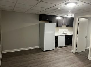 20 Post Office Ave APT 9, Andover, MA 01810