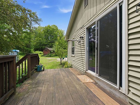 3rd image of 306 Stinson Lake Road
