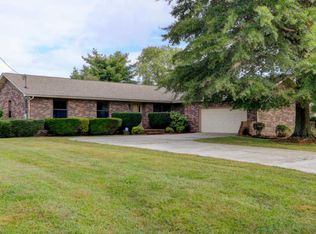 1821 Azrock Dr, Knoxville, TN 37914