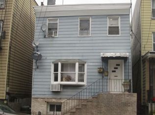 140 Thorne St, Jersey City, NJ 07306