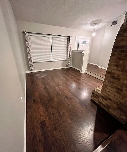 724 Fortuna Dr — Photo 33