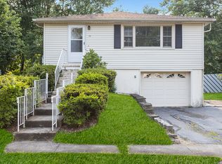 54 Sorrento Ave, East Haven, CT 06512