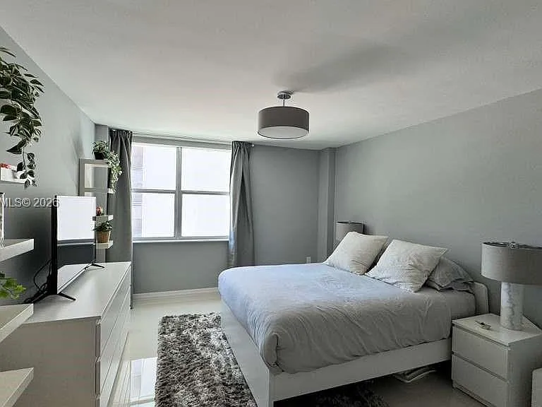 5750 Collins Ave #7A — Photo 18