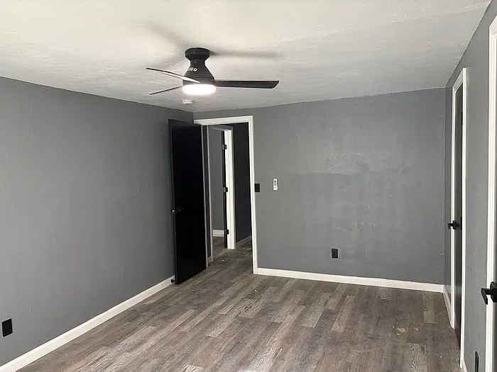 5924 N College St — Photo 13