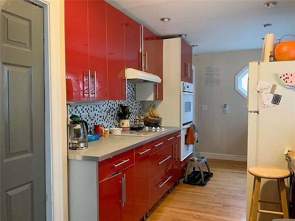 2nd image of 49 Zipporah St