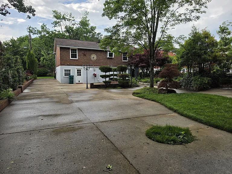218 Colt Dr — Photo 24