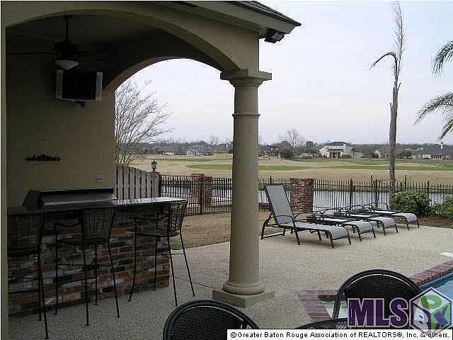 1st image of 40101 Pelican Roost Dr