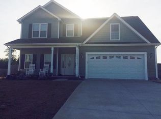 902 Morganser Dr, Swansboro, NC 28584