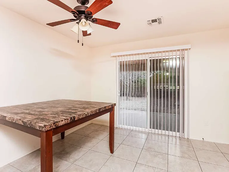 5082 E Kittentails Dr — Photo 5