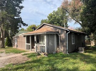 408 Forrest St, Richmond, MO 64085