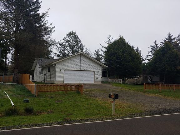 3rd image of 878 Mount Olympus Ave SE