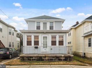 22 S Coolidge Ave, Margate City, NJ 08402