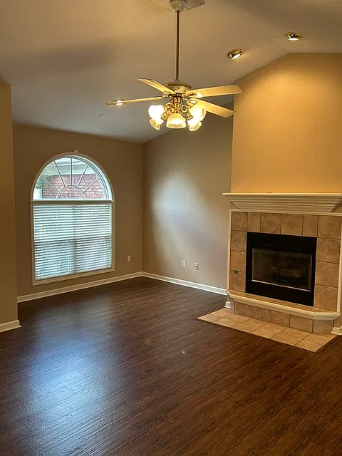 3 bed, 1648 sqft, $1,675 — Photo 2