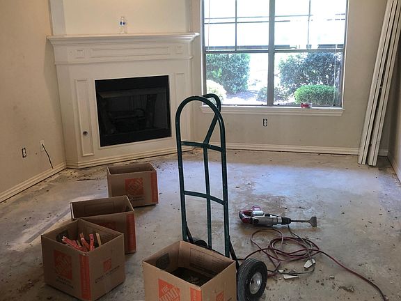 2nd image of 2627 N Miranda Ave