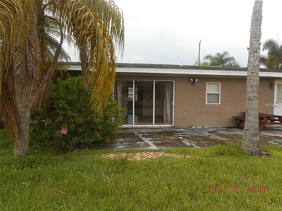 3rd image of 3701 Wisteria Pl