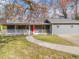 1354 Litchfield Ct, Snellville, GA 30078