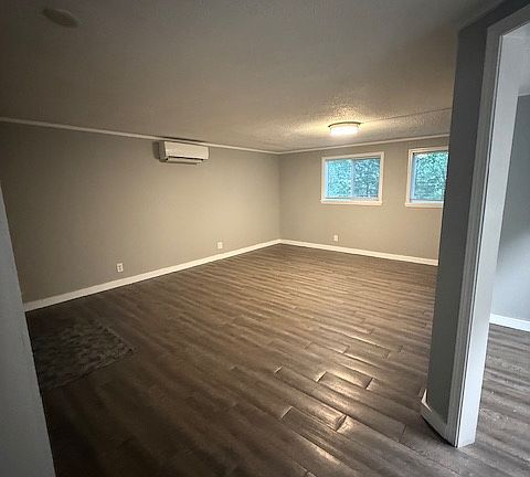 4th image of 3101 S Westnedge Ave #2