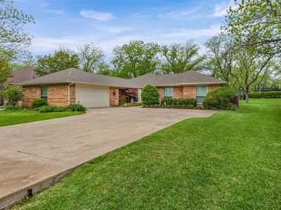 8902 Woodlawn Dr, Granbury, TX, 76049