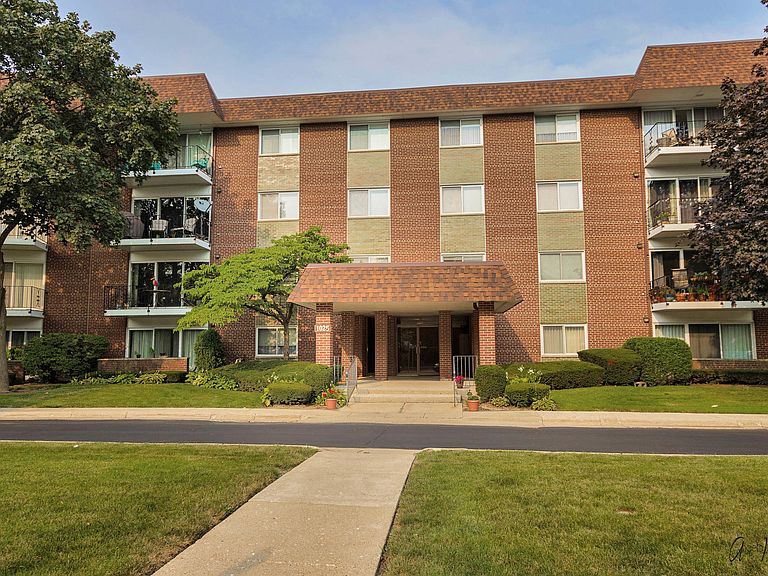 Green Acres East Condominiums Arlington Heights, IL Zillow