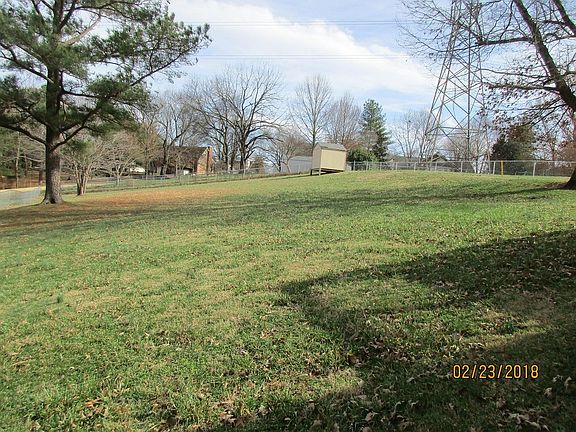 3rd image of 1764 Viola Ct