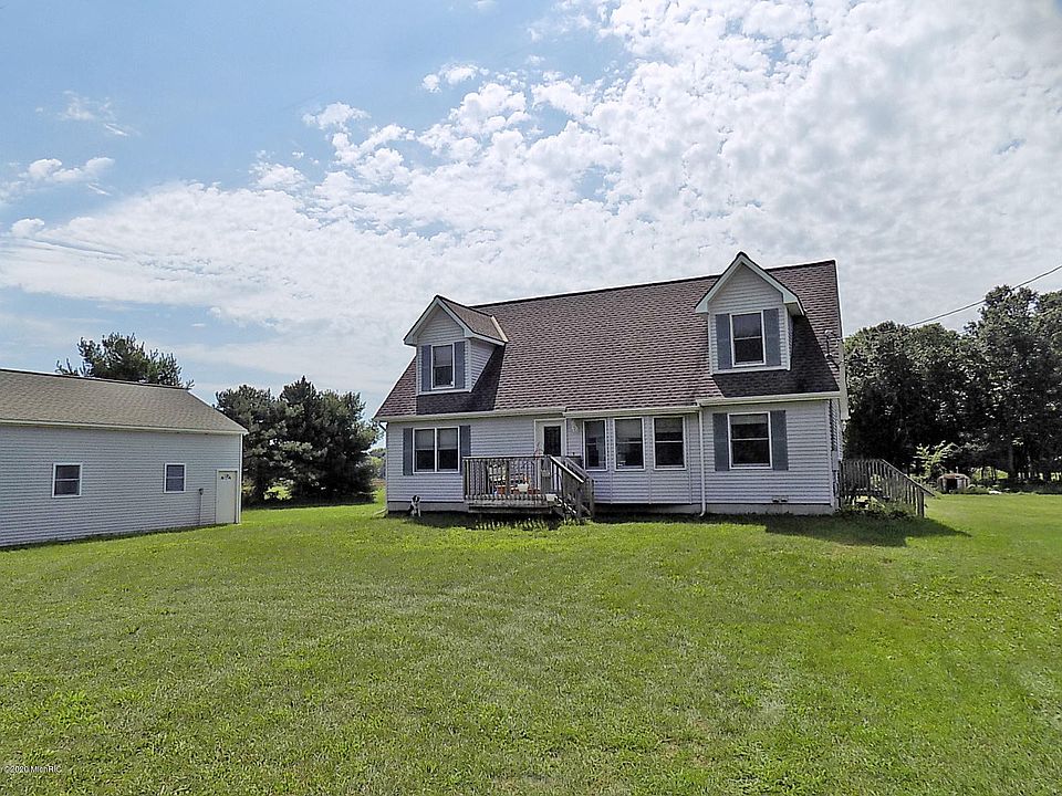 1st image of 9900 Swem St NE