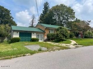 747 Ashcroft Ave, Cresson, PA 16630
