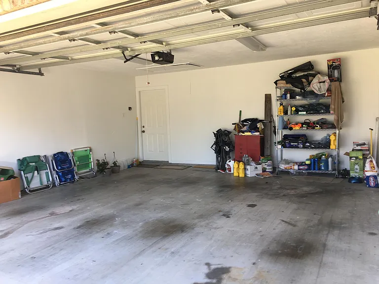 5713 Stonehaven Ln — Photo 2