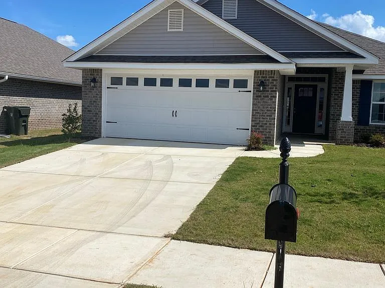 121 Sorrelweed Dr — Photo 3