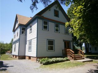 275 Vineyard Ave, Highland, NY 12528