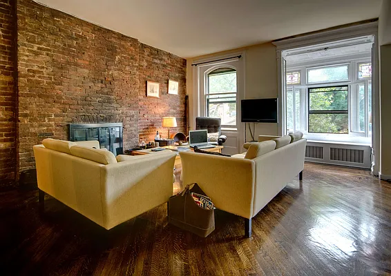 Rented by Brown Harris Stevens | media 44