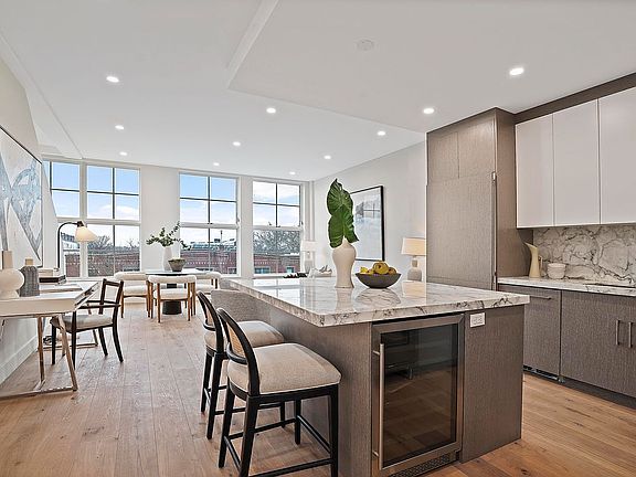 5th image of 1712 10th Ave #3D