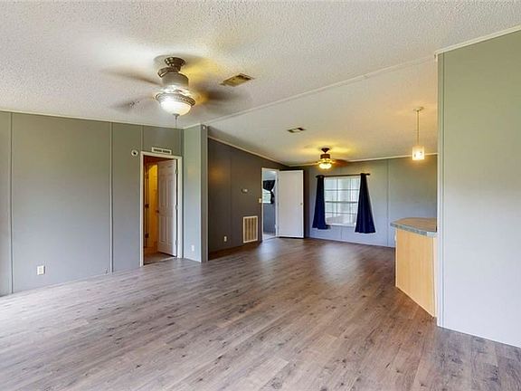 4th image of 2390 N Reynolds Ave