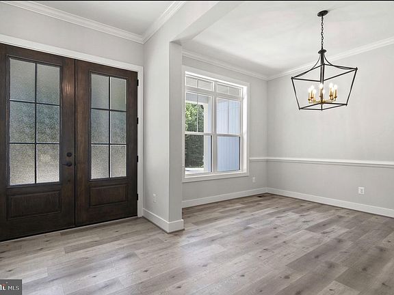2nd image of 16560 Trail Mill Pl