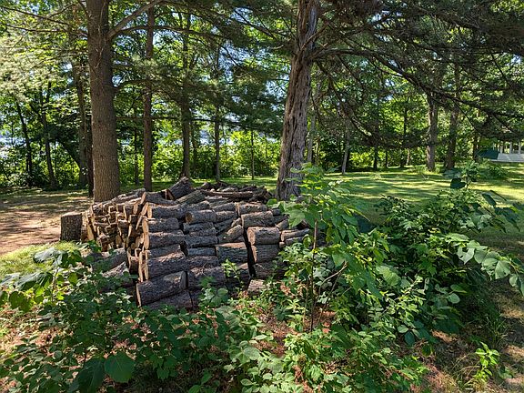4th image of 3223 Sebie Lake Rd