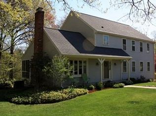 12 Crownridge Rd, Westborough, MA 01581