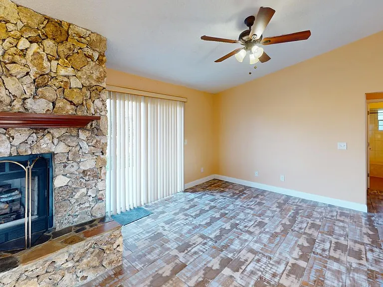 2219 Umbrella Tree Dr #1 — Photo 28